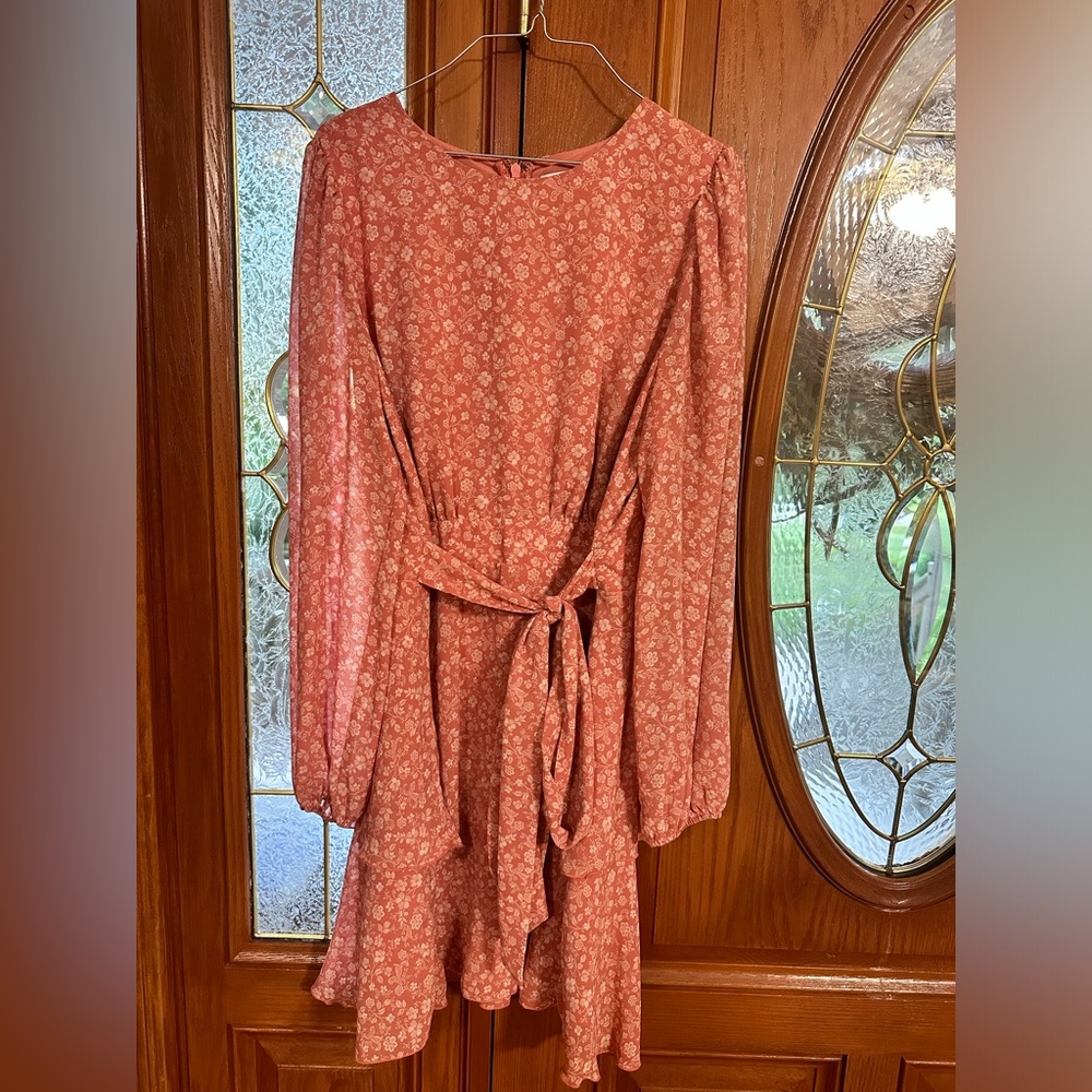 Floral pink dress